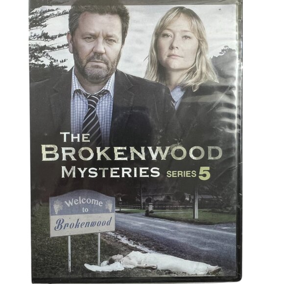 The Brokenwood Mysteries: Series 5 (DVD) - Picture 2 of 5